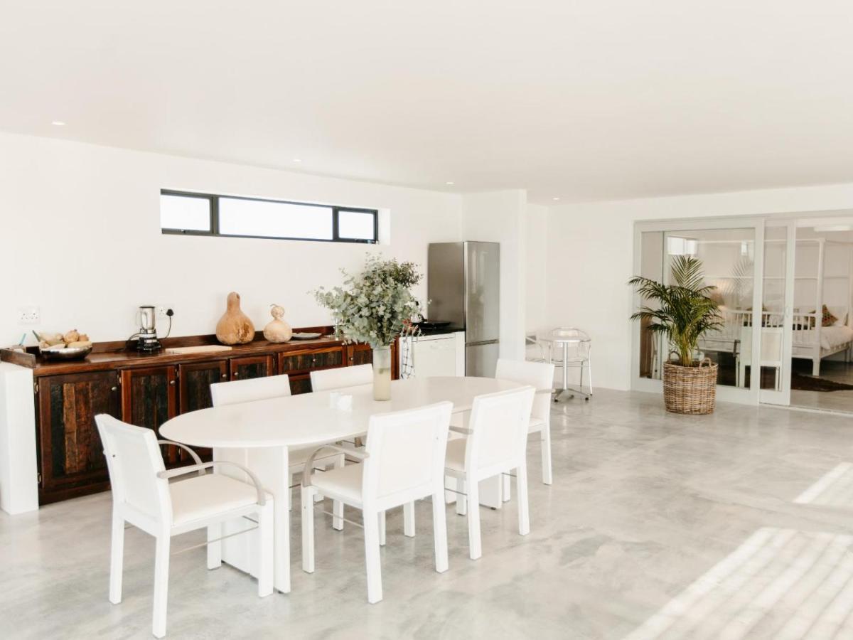 Appartamento Surfstar At Mimosa Jeffreys Bay Esterno foto